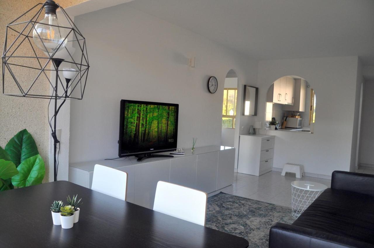 אל קאמפיו Apartamento Con Piscina Y Parking מראה חיצוני תמונה